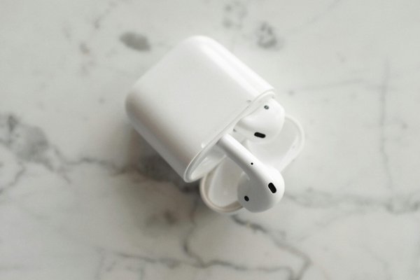 Die besten airpods-hüllen für perfekten schutz und stil